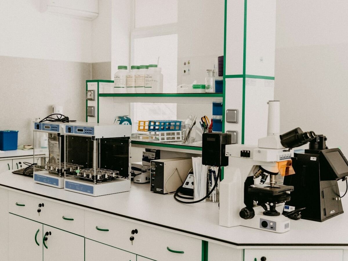 IVF & Embryology Laboratory